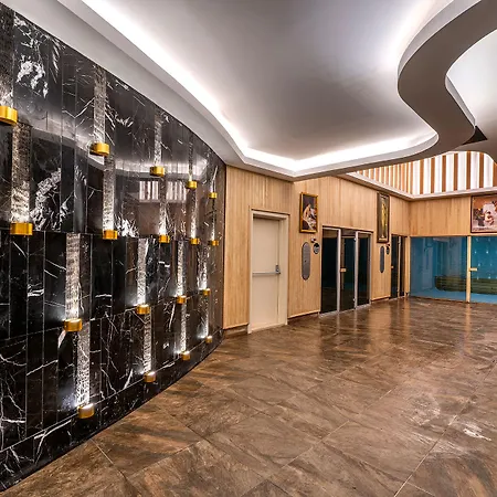 Hotell Arnor De Luxe &