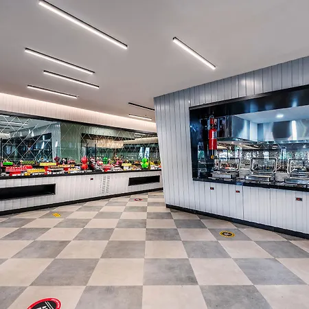 Arnor De Luxe & סייד