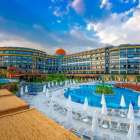 Hotel Arnor De Luxe & 5*