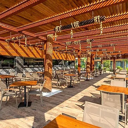 Hotel Arnor De Luxe &