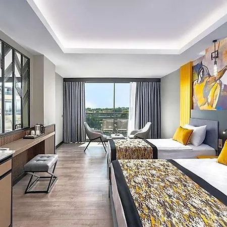 Hotel Arnor De Luxe &