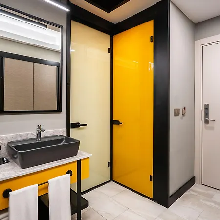 Arnor De Luxe & Otel