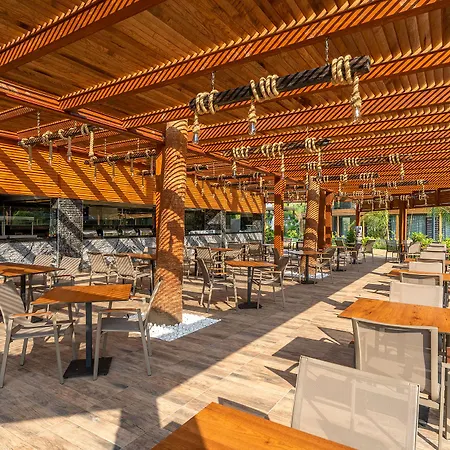 فندق Arnor De Luxe & 5*